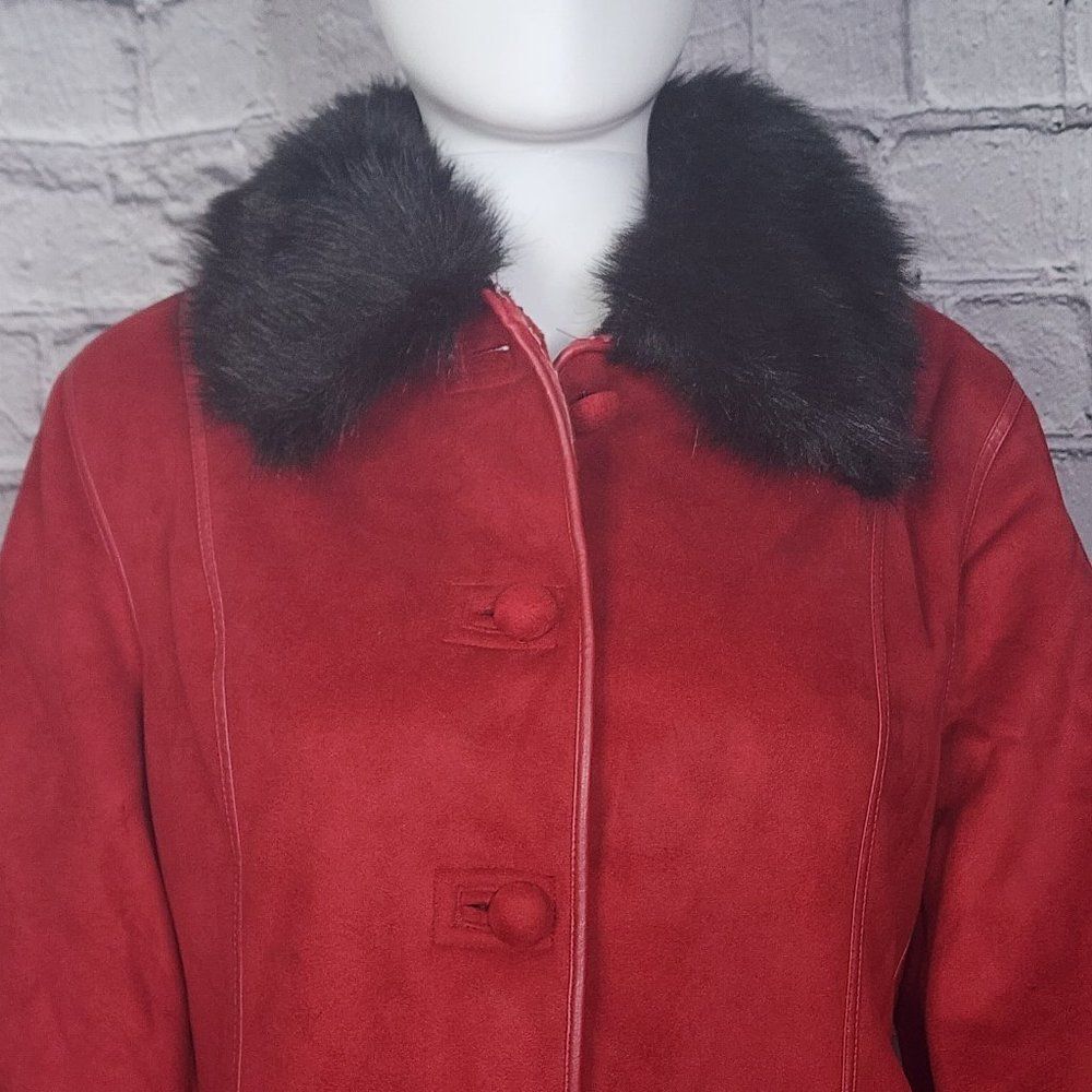Anne Klein Red Faux Fur Lined Coat with Faux Fur Collar, Women's Small NWT - Picture 1 of 10